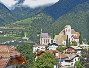 13.Schenna Schloss + Mausoleum